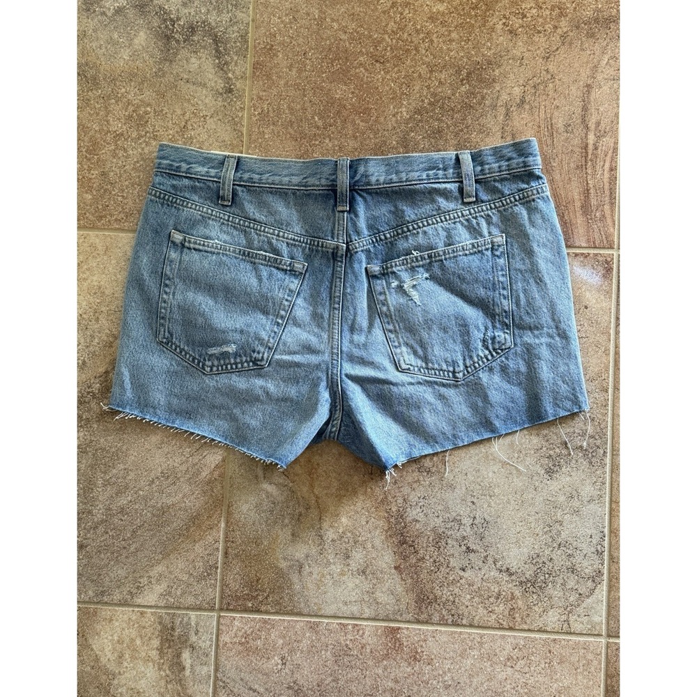 NEW Universal Thread Goods Co. Women's Mini Cut-Off Denim Shorts Size 14 NWT - Picture 5 of 5